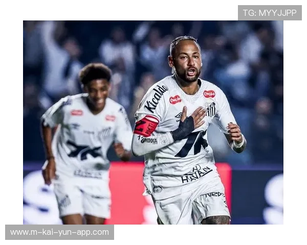 内马尔原地倒钩传球创造华丽配合，巴西场面极具观赏性